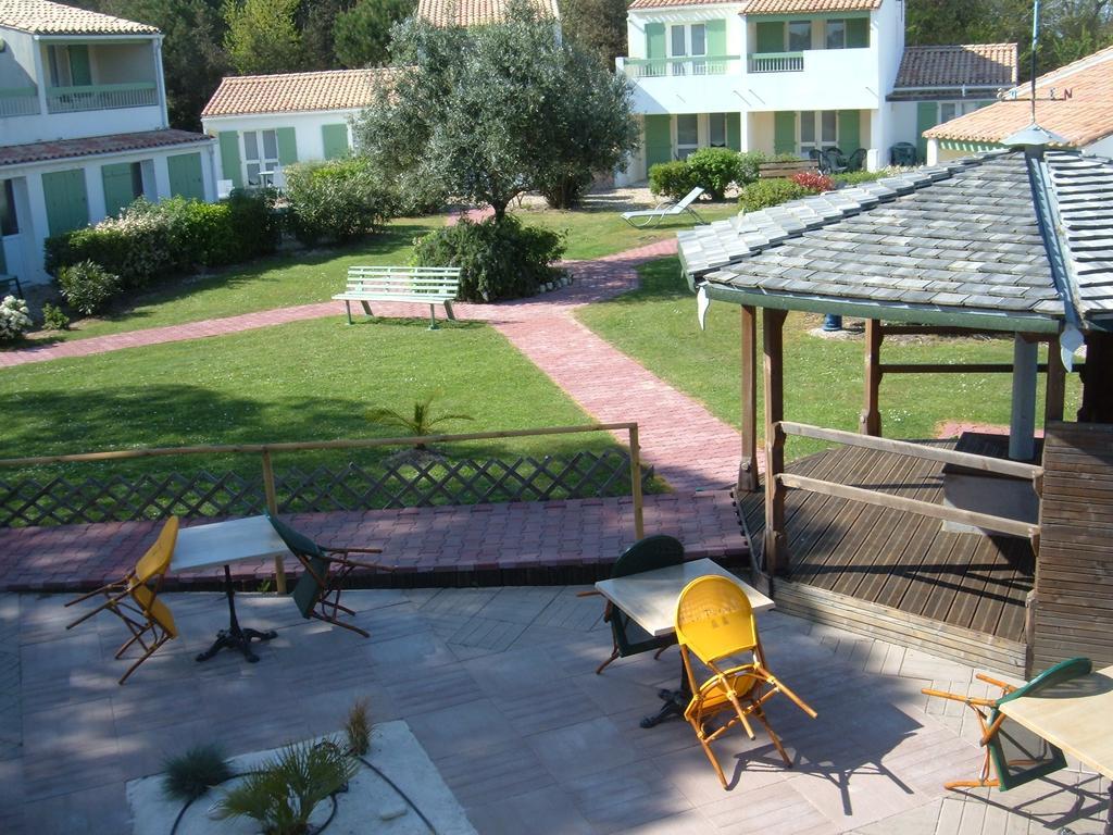 Le Parasol Ars-en-Re Exterior photo